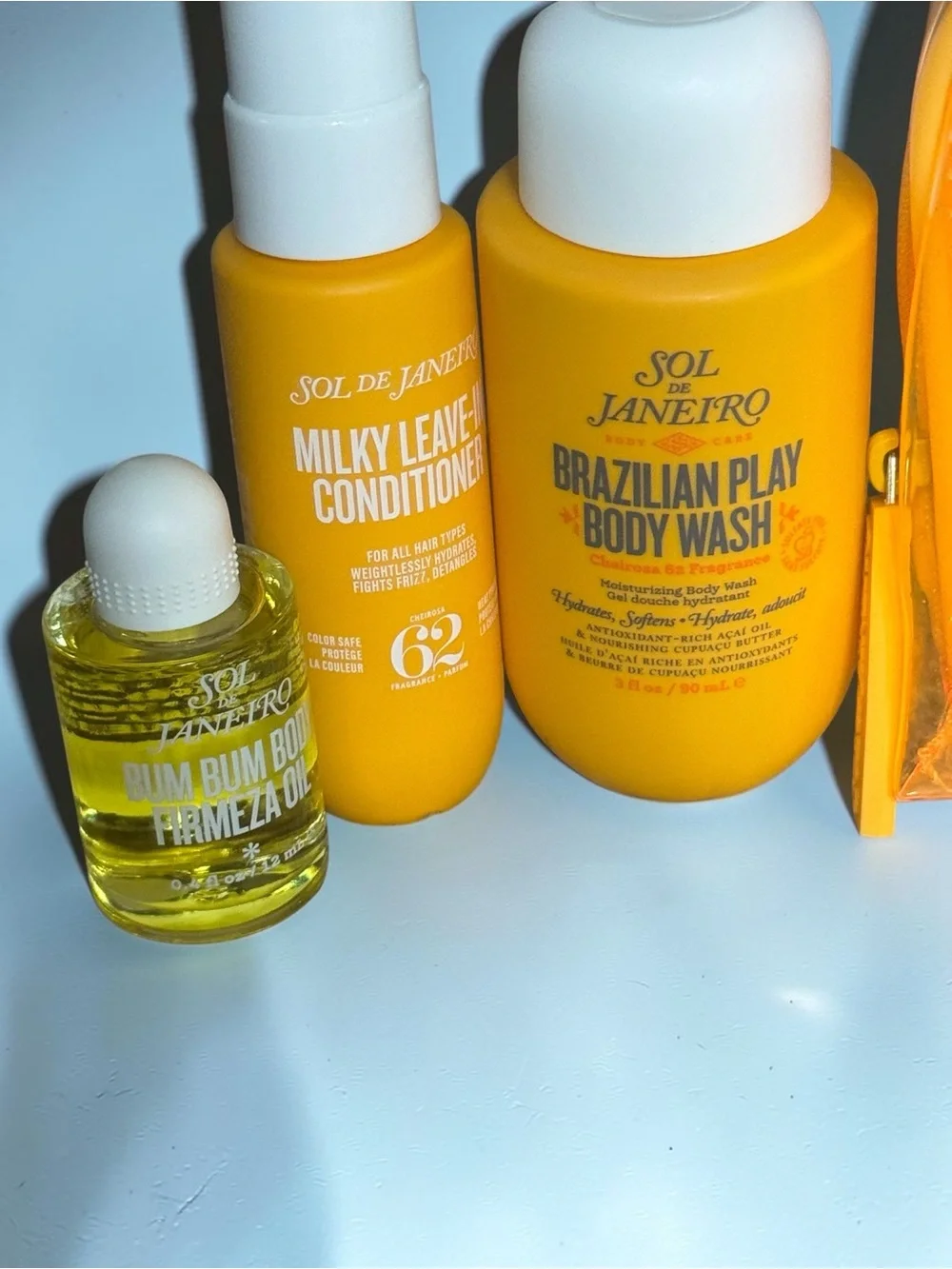 Sol de Janeiro Brazilian Bum Bum 8 Piece Set with Matching Case. NWT